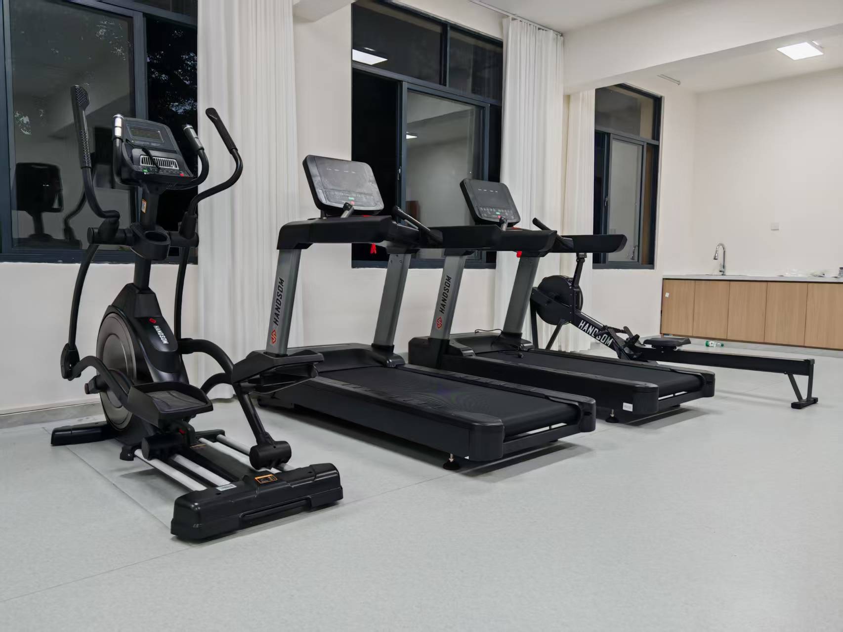 悍德森| 江城中学 健身房配置方案