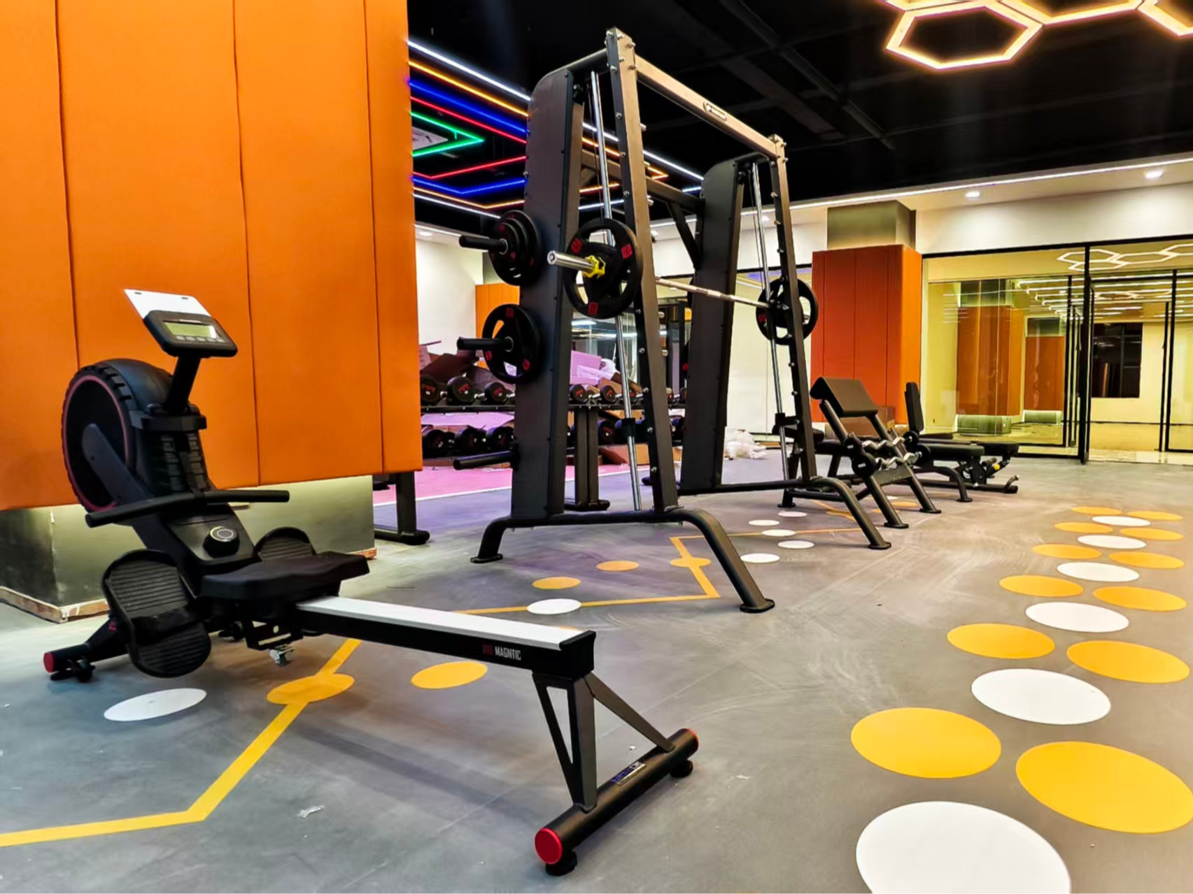 悍德森| 丹尼玩具公司 健身房配置方案