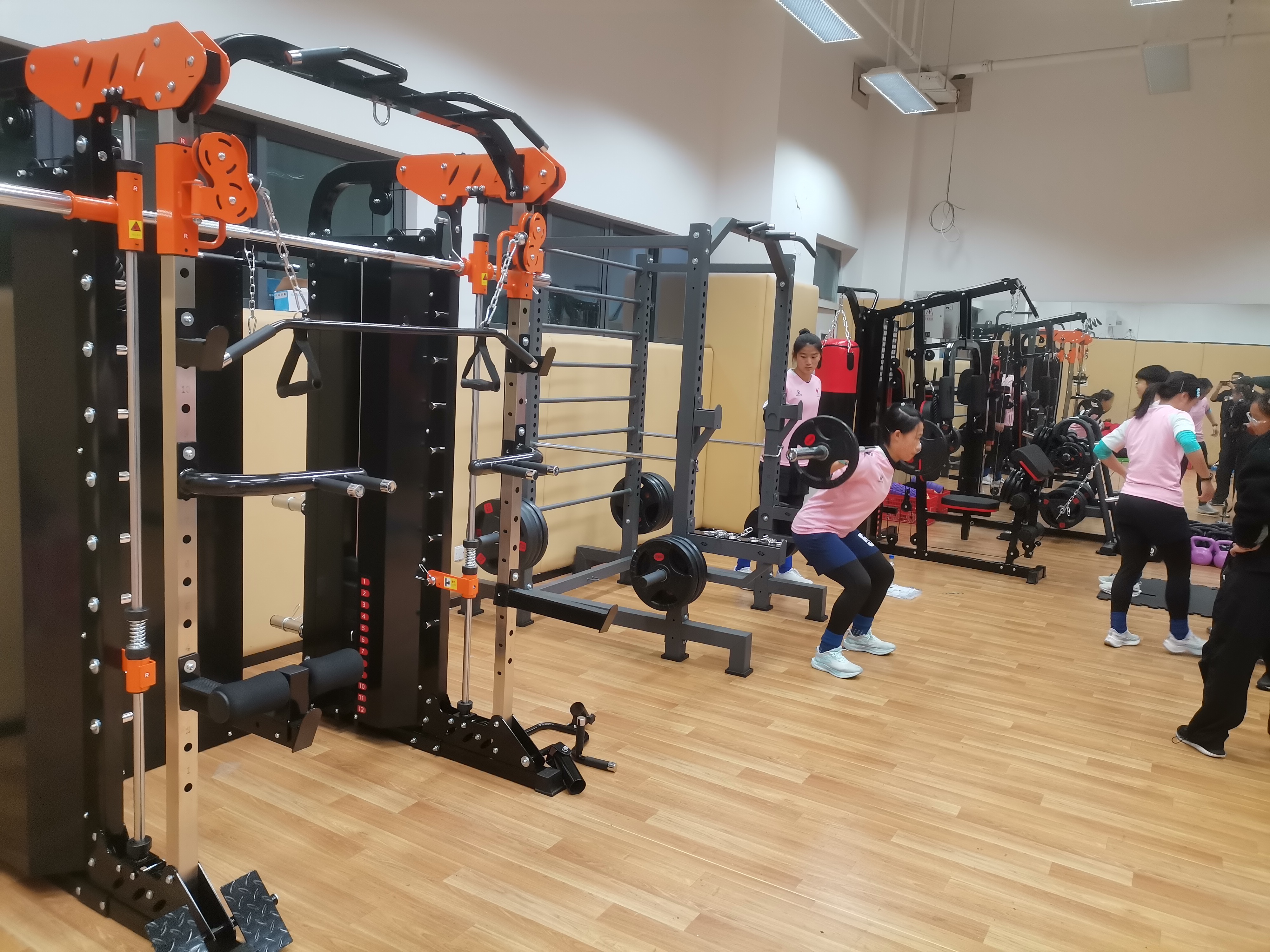 悍德森| 香山中学 健身房配置方案